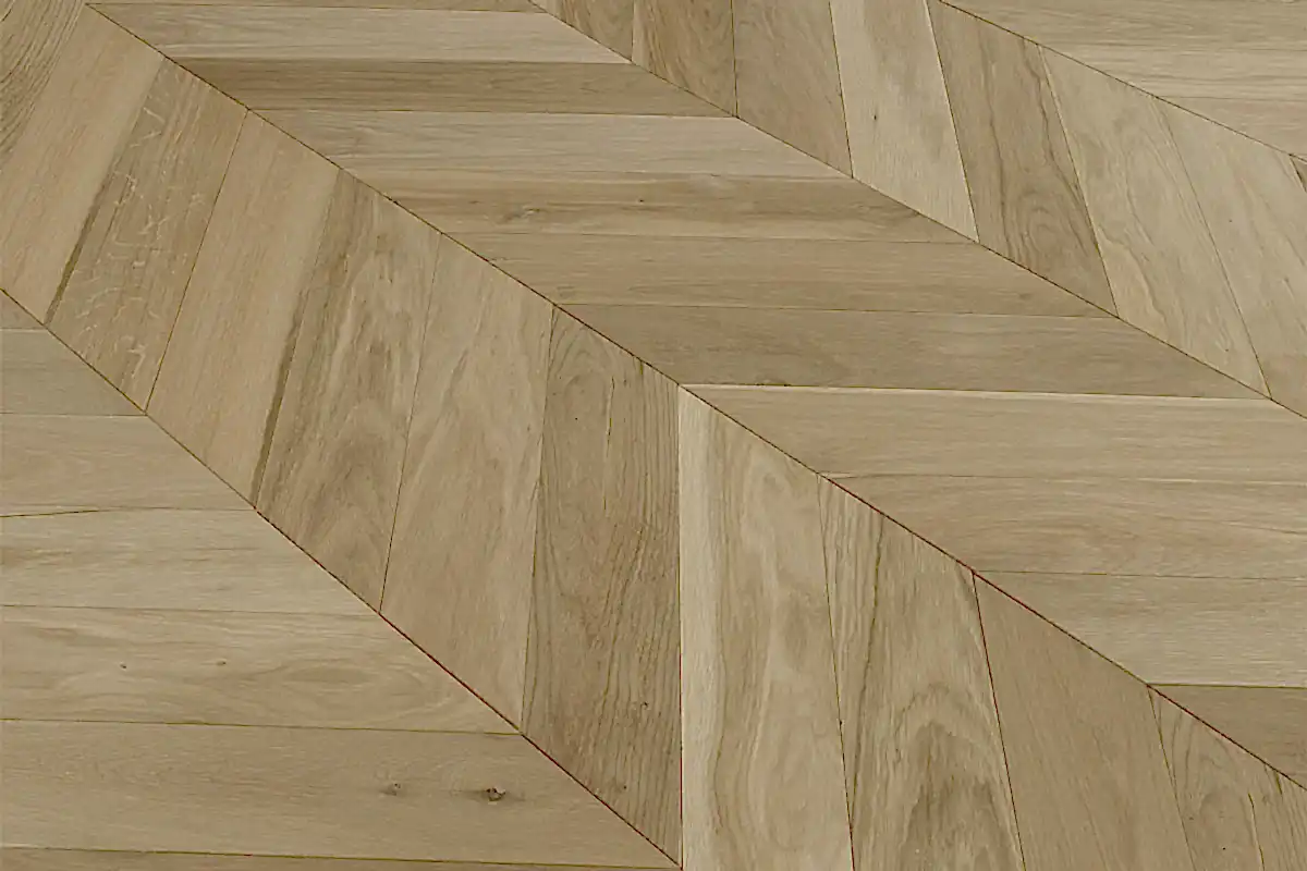Galleria Professional Engineered Select Oak Chevron 14mm x 110mm Unfinished