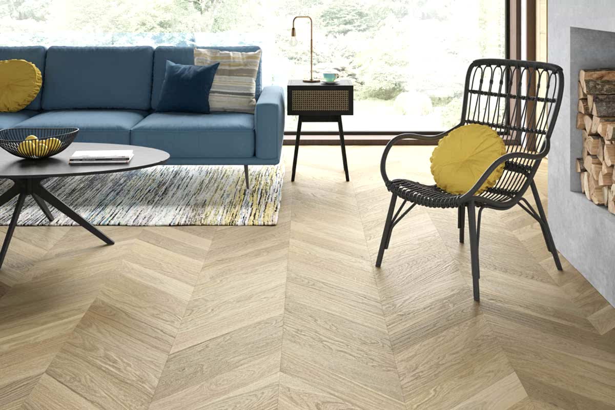 Galleria Professional Engineered Select Oak Chevron 14mm x 110mm Unfinished