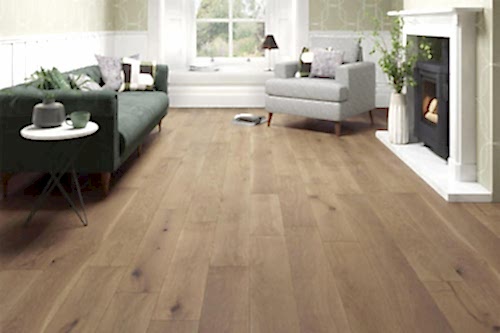 Home Choice Engineered European Rustic Oak Flooring 14mm x 190mm Blonde Matt Lacquered